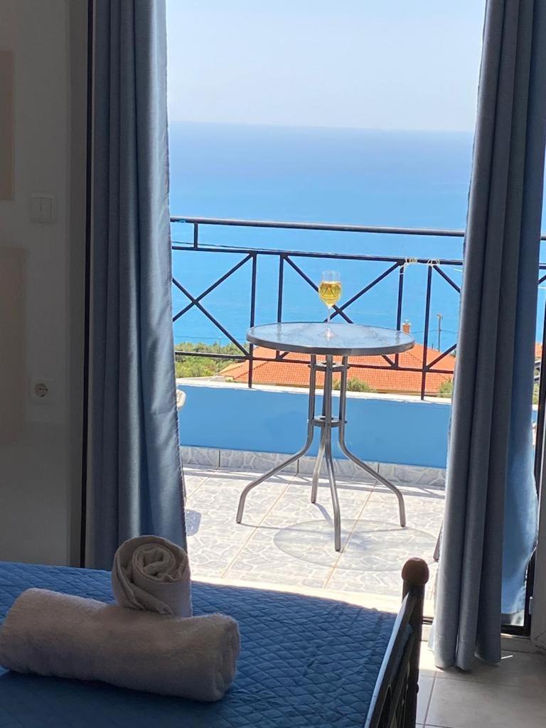 Casa De Blue Apartment Lourdata  Luaran gambar